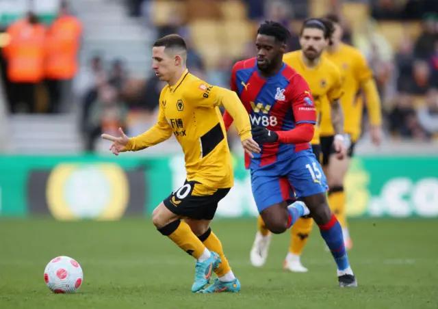 Daniel Podence, Wolverhampton Wanderers, Crystal Palace