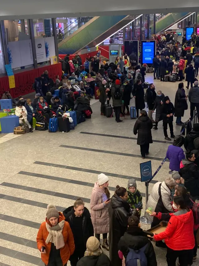 Crowds at the station