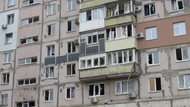 Damage to building in Mariupol