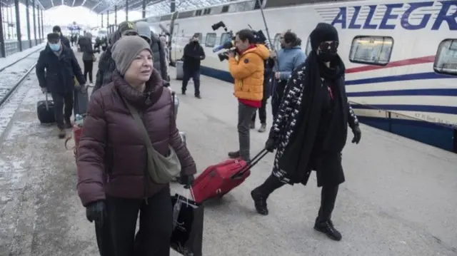 Russians arriving in Helsinki