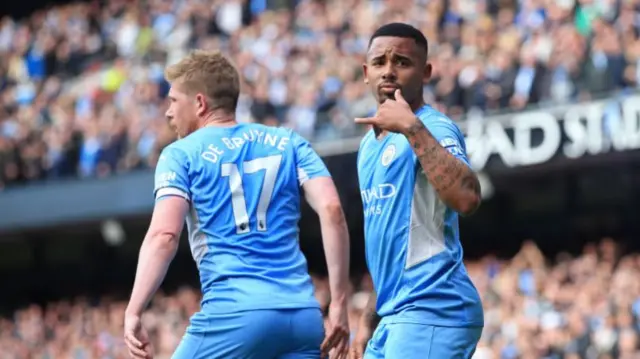 Gabriel Jesus celebrates