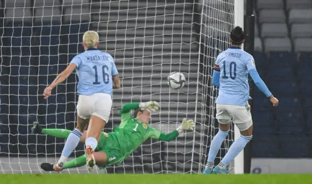 Spain's Jennifer Hermoso (10) scores the penalty to make it 1-0