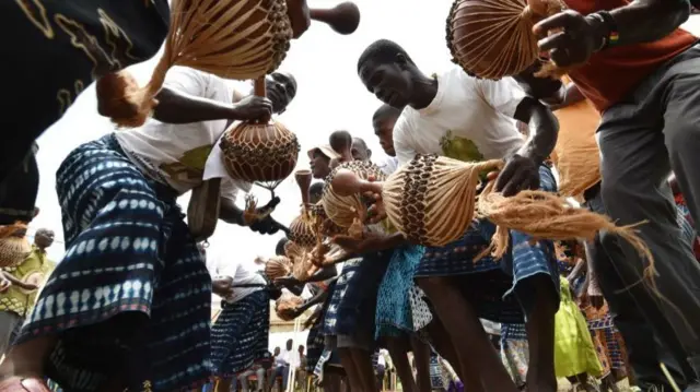 Dancers from the Baoulé community perform in Assounvoue village during the "Paquinou" - 2018