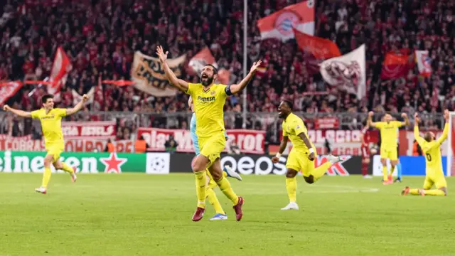 Villarreal celebrate