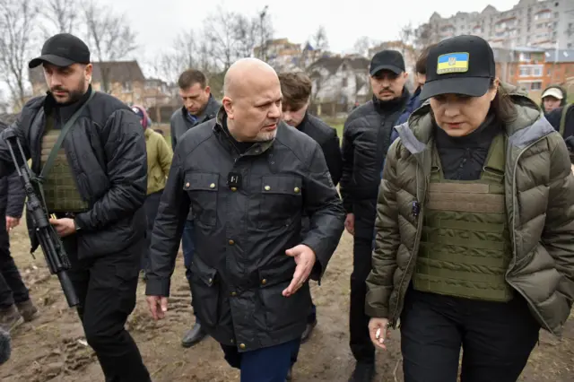 Karim Akmad Khan (C), Prosecutor of the International Criminal Court, and Iryna Venediktova (R), Prosecutor General of Ukraine