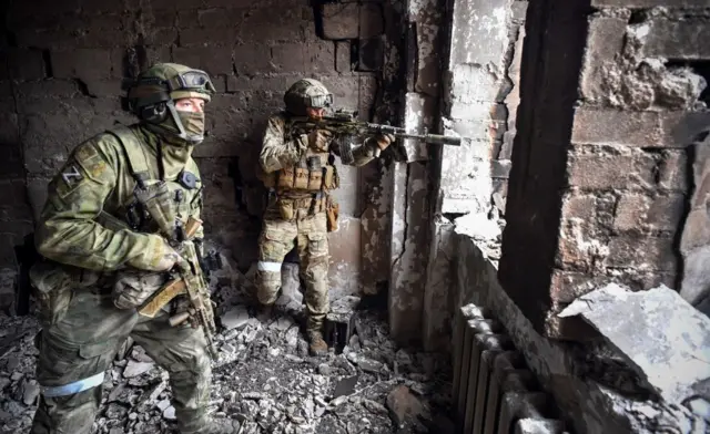 Russian troops in Mariupol