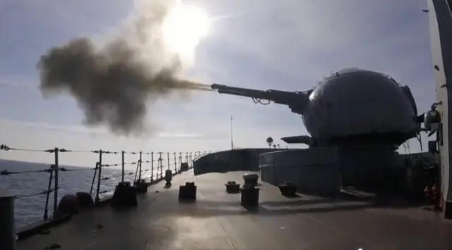 Gun fired from Russian ship Moskva