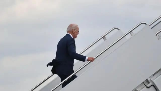 Biden getting on a plane