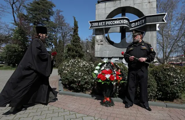 Mourning ceremony, Sevastopol, 15 Apr 22