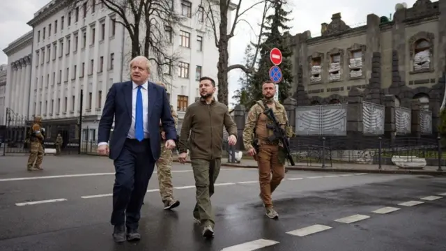 Boris Johnson and Volodymyr Zelensky in Kyiv