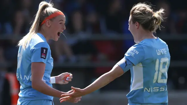 Ellen White, Chloe Kelly, Man City, West Ham, Women's FA Cup