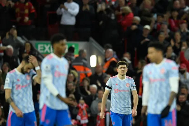 Man Utd players look dejected