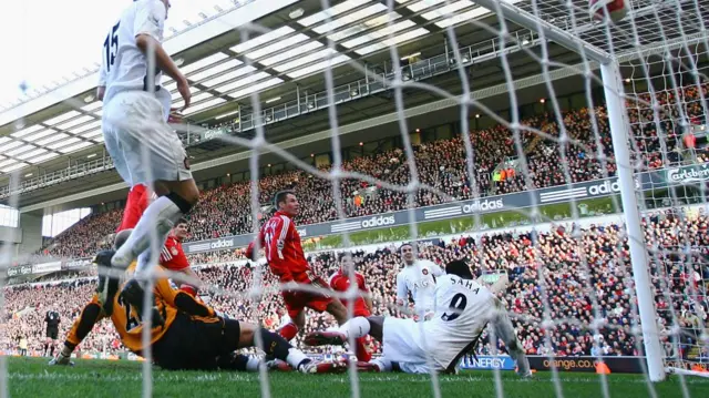 John O'Shea scores