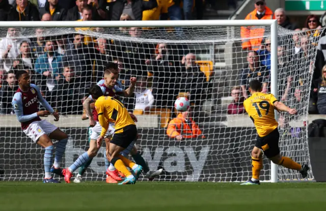 Jonny, Wolverhampton Wanderers, Aston Villa