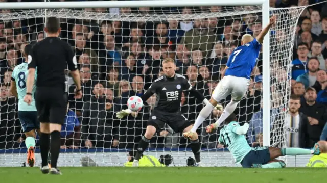 Richarlison scores against Leicester