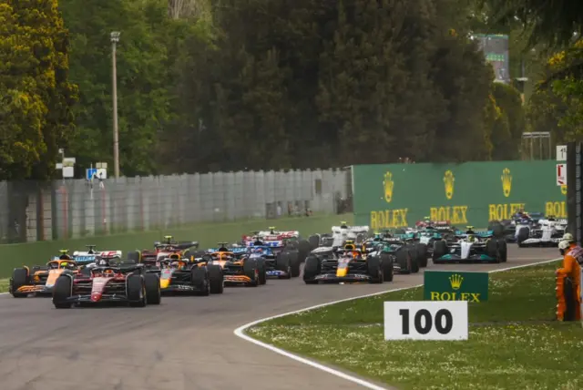 Start of sprint race at Imola