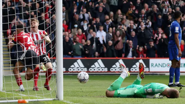 Sheffield United score against Cardiff