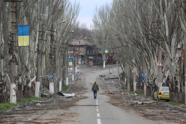 A view of the destruction in Ukraine's besieged port city of Mariupol where the Russian army has taken control, on 22 April 2022