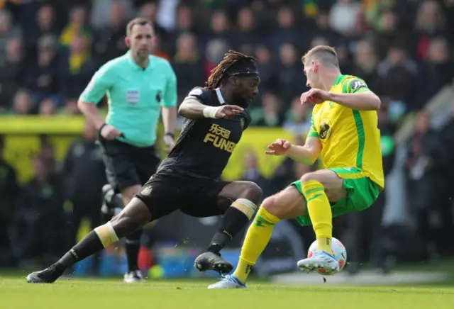 Allan Saint-Maximin and Kenny McLean