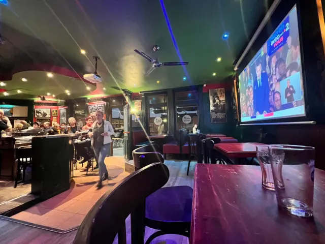 Empty bar in Henin-Beaumont