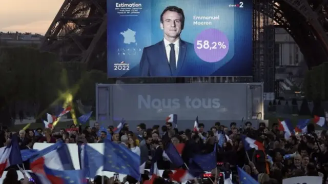 Supporters of French President Emmanuel Macron, candidate for his re-election