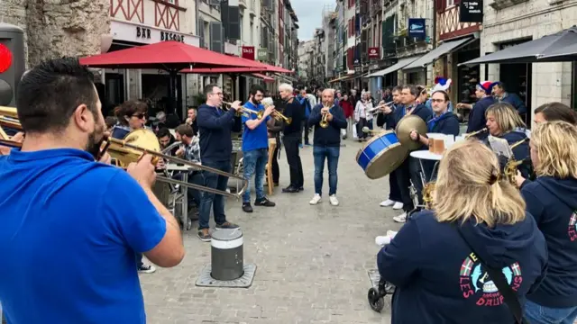 A brass band in the streets of Bayonne