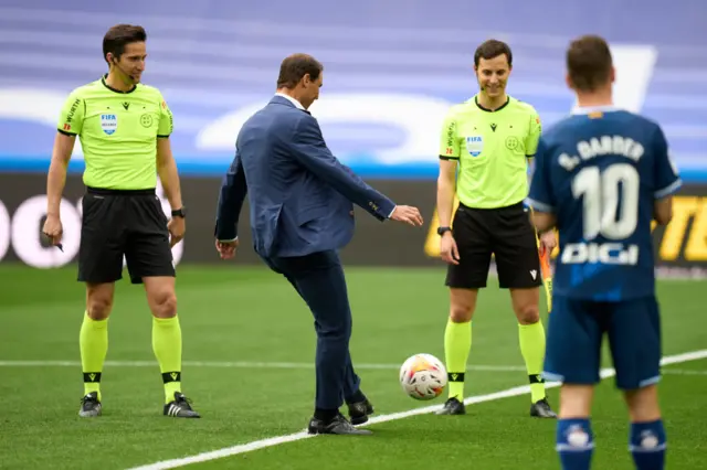 Rafael Nadal kicks off Real Madrid vs RCD Espanyol