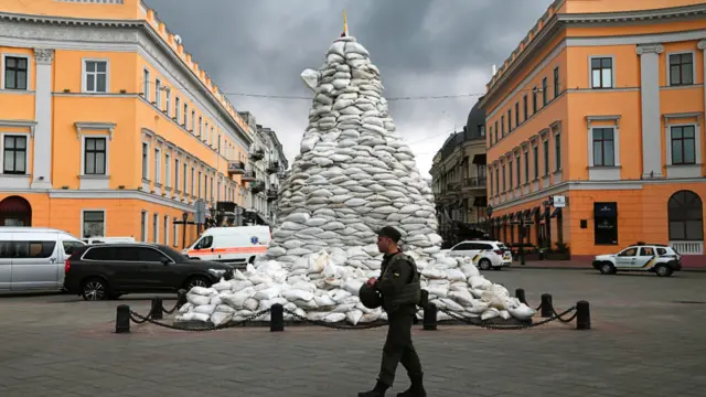 The monument to the Duke of Richelieu is covered with sandbags in Odesa, Ukraine