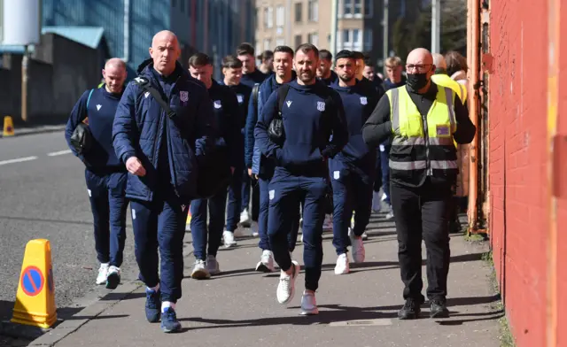 Charlie Adam leads his squad along the road to Tannadice for today's Dundee Derby