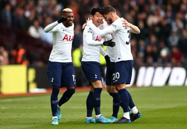 Spurs celebrate