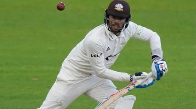 Ben Foakes hit his first century since the first Championship game of 2021