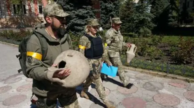 Amphorae found by 126 Separate Brigade of Territorial Defence of of Odesa