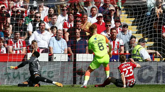 Jack Colback scores for Forest