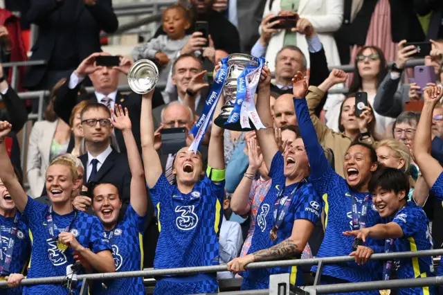 Chelsea lift trophy