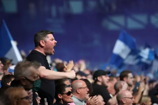 Everton fans celebrate