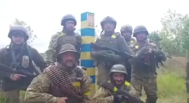 Ukrainian troops reportedly at the Russian border