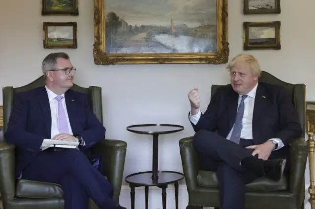 Sir Jeffrey Donaldson and Boris Johnson