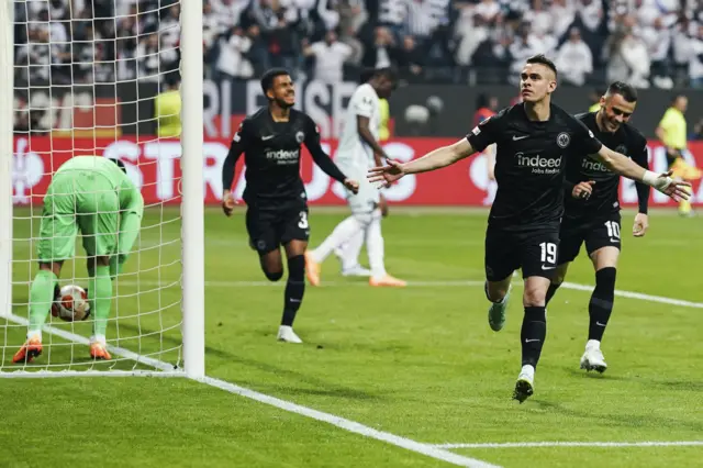 Eintracht Frankfurt's Rafael Borre celebrates against West Ham