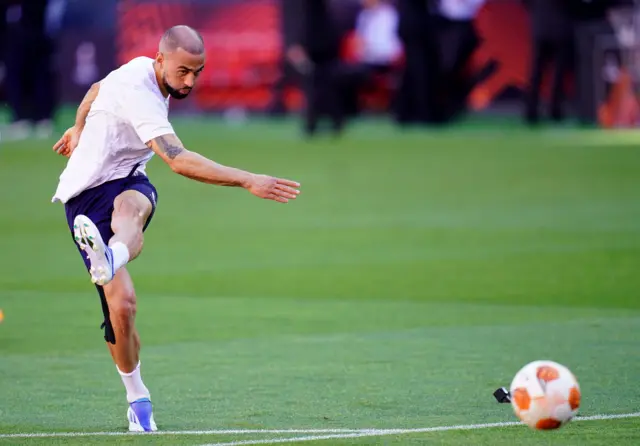 Kemar Roofe in training with Rangers