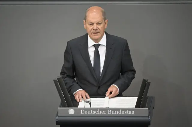 German Chancellor Olaf Scholz addressing the Bundestag