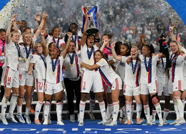 Lyon lift the trophy