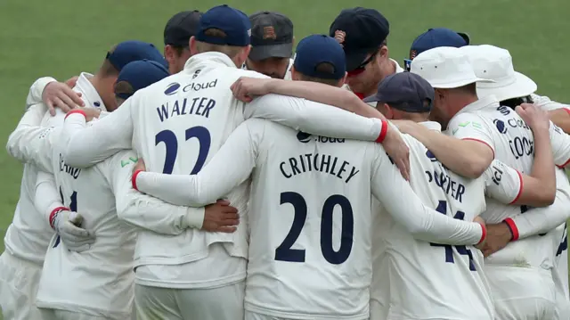 Essex team huddle