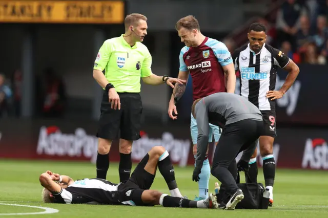 Joelinton down injured