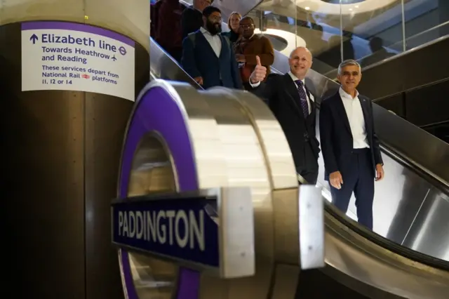 Mayor of London Saiq Khan (right) and Andy Byford, Commissioner at Transport for London (Tfl)