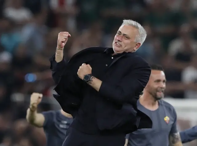 Jose Mourinho celebrates