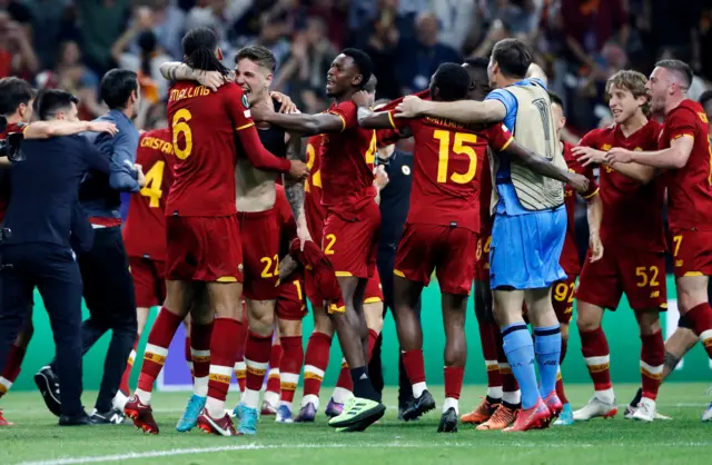 AS Roma players celebrates winning the Europa Conference League