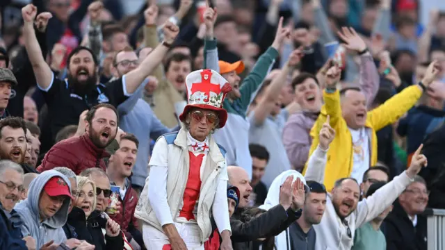 Yorkshire crowd