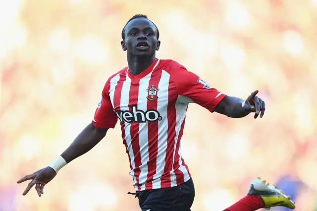 Sadio Mane playing for Southampton