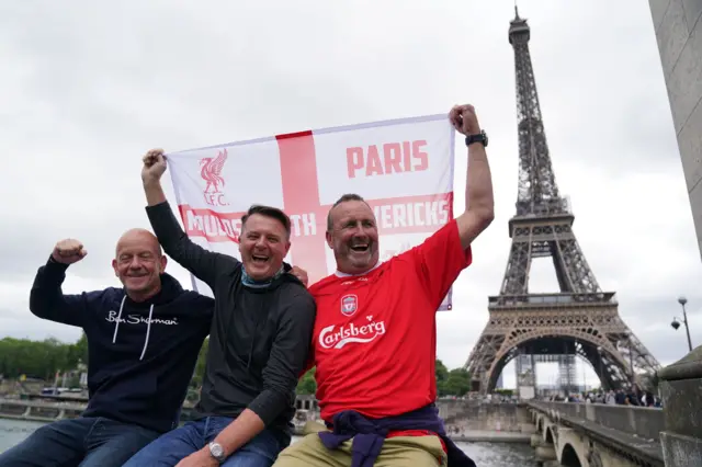 Liverpool fans in front of the Eiffel Tower