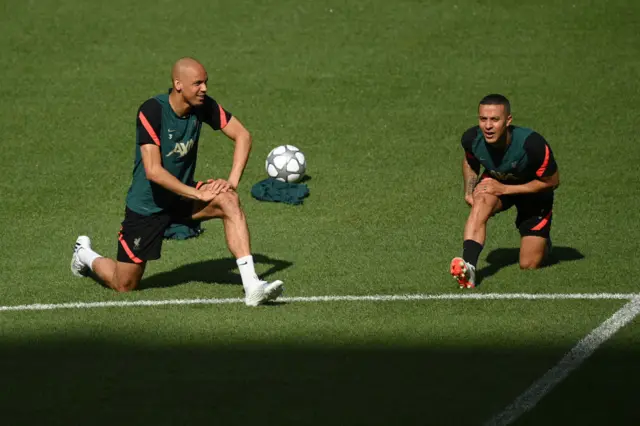 Fabinho and Thiago train before Champions League final